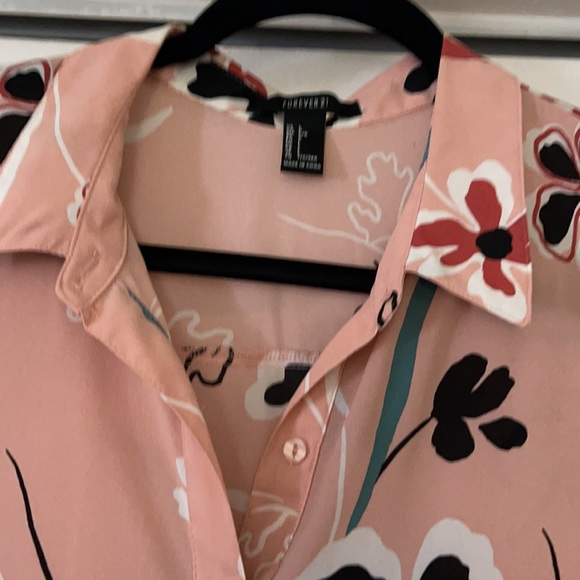 Button down top - Picture 2 of 2